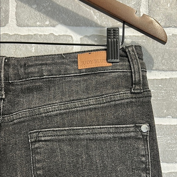 Judy Blue Black Wide Leg Button Fly Hi Waist Jeans Women’s Size 9/29 NWOT - Picture 11 of 14